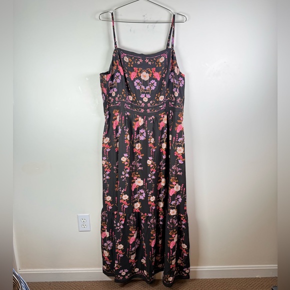 City Chic Black Floral Maxi Dress with Smocked Panels - Picture 2 of 10